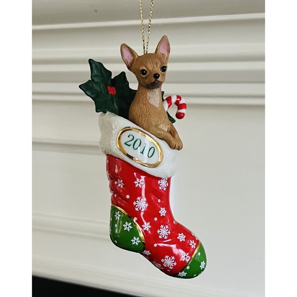 2010 Danbury Mint Chihuahua In A‎ Christmas Stocking Hanging Ornament